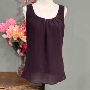 Le Chateau Sleeveless Top